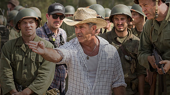 Mel Gibson director, WWII drama, Powerful storytelling, Cinematic masterpiece HD wallpaper