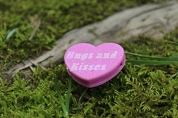Love, Inscription, Romance, Heart, Kiss, Embrace HD wallpaper