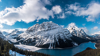 Peyto Lake after the first snow, sky, mountains, canada, snow, trees, clouds HD wallpaper