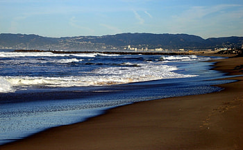 Beach, sea, sky HD wallpaper