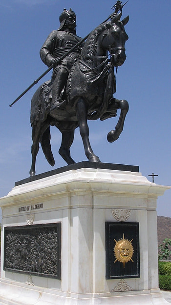 Maharana Pratap Singh, Maharana Pratap Singh Warrior, Statue HD phone wallpaper