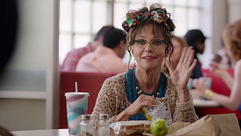 Hello, My Name Is Doris (2022) movie HD wallpaper