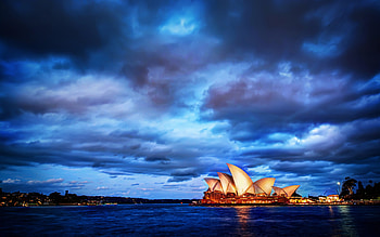 Opera House in Sydney, Beautiful , Stunning beach backdrop HD wallpaper