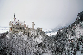 Winter at Neuschwanstein Castle, Germany, medieval, germany, castle, snow, winter HD wallpaper