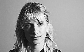 Melanie Laurent, , French actress, Portrait monochrome HD wallpaper