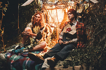 Swiss Army Man movie, Surreal comedy-drama, Daniel Radcliffe, Unique storyline HD wallpaper
