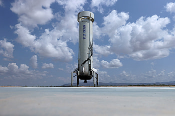 Blue Origin, William Shatner, Jeff Bezos rocket, Space travel HD wallpaper