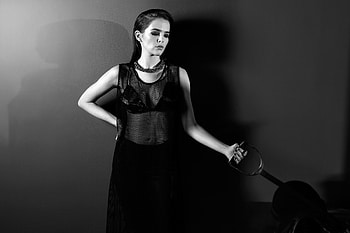 Zoey Deutch Celebrity, zoey-deutch, celebrities, girls, monochrome, black-and-white HD wallpaper