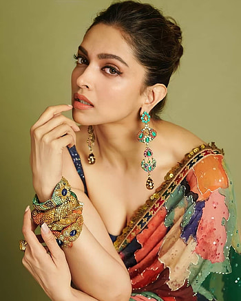 Deepika Padukone, hair, saree HD phone wallpaper