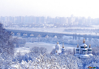 Winter landscape in Kyiv, Scenic view of Kyiv in winter, stock , Snow-covered Kyiv HD wallpaper