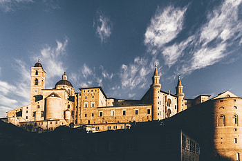 Universit degli Studi di Urbino, Cutting-Edge Audio-Video Project, Hybrid Learning, Integrated Systems HD wallpaper