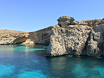 Comino Island, Explore and discover, Hoteland blog HD wallpaper