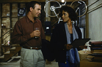 The Bodyguard, Gripping performances, Unpredictable twists, Thrilling suspense HD wallpaper