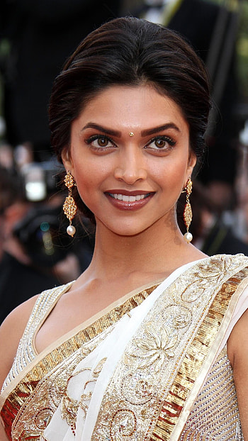 Deepika Padukone, Deepika Padukone Beautiful HD phone wallpaper