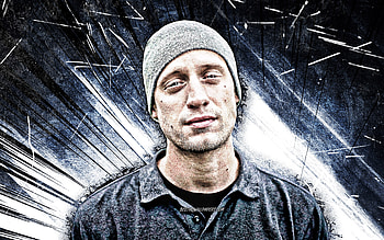 Pede B, grunge art, danish rapper, music stars, Peter Ankjaer Bigaard, gray abstract rays, danish celebrity, Pede B HD wallpaper
