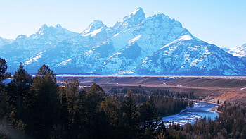 An icy autumn day in Grand Teton National Park, Wyoming, landscape, trees, sky, snake river, usa HD wallpaper