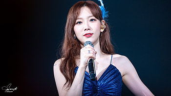 Kim Taeyeon, Music artist, The Unseen Concert Seoul, Taeyeon's charisma HD wallpaper