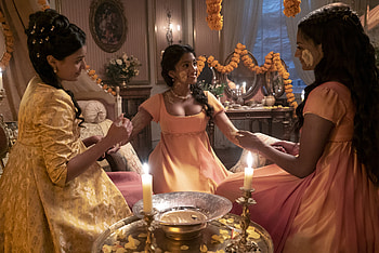Charithra Chandran, Traumatizing, Colorism, South Asians HD wallpaper