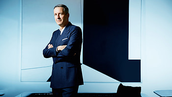 Dries Van Noten, Label's Success, Fashion Industry Insight HD wallpaper
