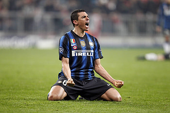 Lucio, Inter's triple crown, Defensive leader, Football journey HD wallpaper