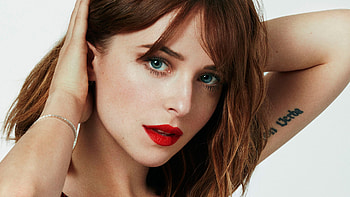 Dakota Johnson, Brunette beauty, , Striking pose HD wallpaper