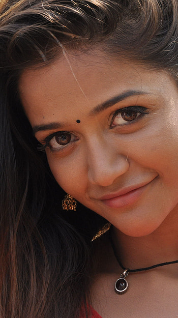 Anaika soti, satya 2 HD phone wallpaper