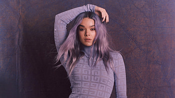 Hailee Steinfeld Girl Model Is Wearing Light Purple Dress Girls HD wallpaper