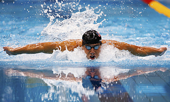 Swimming HD wallpaper