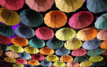 Umbrellas at Night, night, colors, umbrellas HD wallpaper