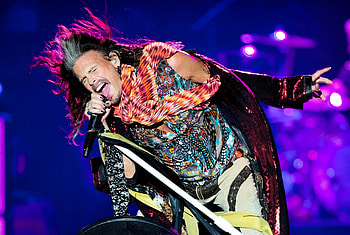Royal Arena Copenhagen 2017, Steven Tyler HD wallpaper