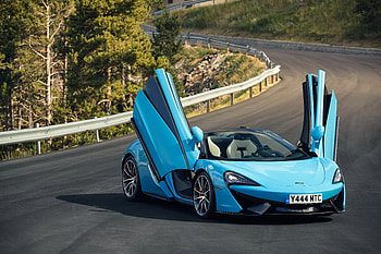 McLaren 570S Spider Super Car 2018, mclaren-570s-spider, mclaren, 2018-cars, cars HD wallpaper