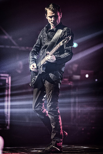 Matt Bellamy, , Matt Bellamy, Backgrounds HD phone wallpaper