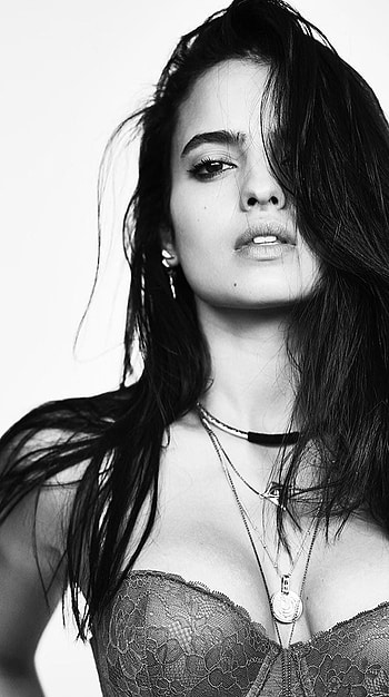 Nina Marie Daniele, tiktok star HD phone wallpaper