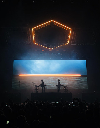 The stage , Stage presence, Performance art, Visual spectacle HD phone wallpaper