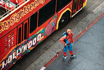 Hollywood Bus, Transport, Red, Bus, Spiderman, Hollywood HD wallpaper