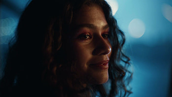 Euphoria season 2, Highly anticipated, Impactful storytelling, Raw and authentic HD wallpaper