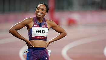 Allyson Felix, Historic medal, Track and field, Moments in sports HD wallpaper