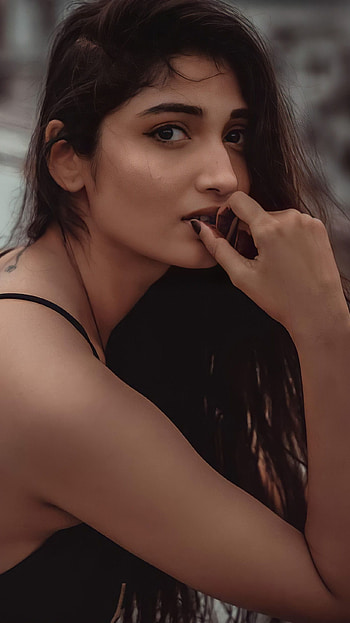 Priya vadalamani, telugu actress HD phone wallpaper