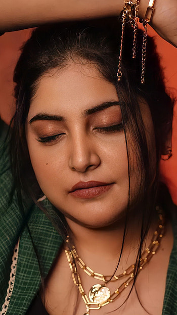 Manjima mohan, multilingual actress HD phone wallpaper