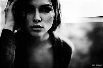 SIMPLE PORTRAIT, graphy, portrait, bw, woman, beauty HD wallpaper