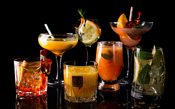 Cocktails, glasses, juice, drinks, ice, fruits HD wallpaper
