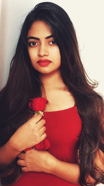 Shalin zoya, malayalam actress HD phone wallpaper