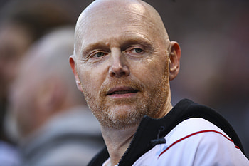 Bill Burr, Defending Scientology, Missing bodies, Controversial topic HD wallpaper