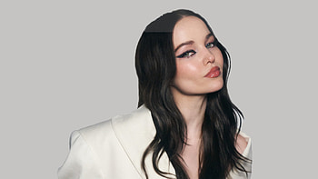 Blonde Girl Model Dove Cameron Is Wearing White Coat Suit Dress Girls HD wallpaper