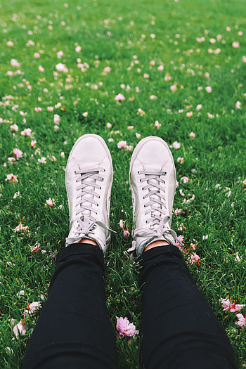 Grass, Miscellanea, Miscellaneous, Legs, Sneakers HD phone wallpaper