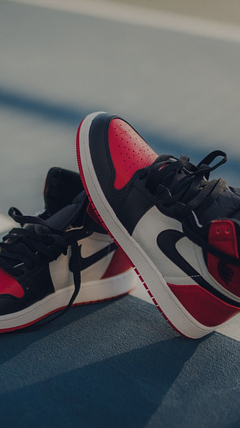 Jordan 1, Sneakers, Shoes HD phone wallpaper
