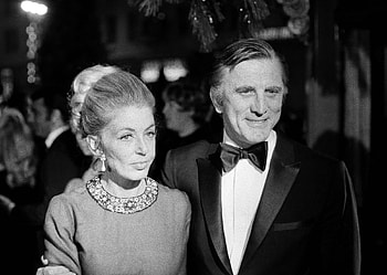 Kirk Douglas, WWII Navy vet, Dead at 103 HD wallpaper