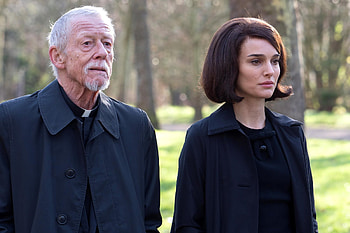 In memory of John Hurt, Favorite performances, Tribute, The Young Folks HD wallpaper