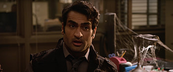 Kumail Nanjiani, TL;DR movie reviews, Analysis HD wallpaper