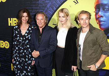 Don Johnson, hoot poses, Celebrity close-ups, Stylish fashion HD wallpaper